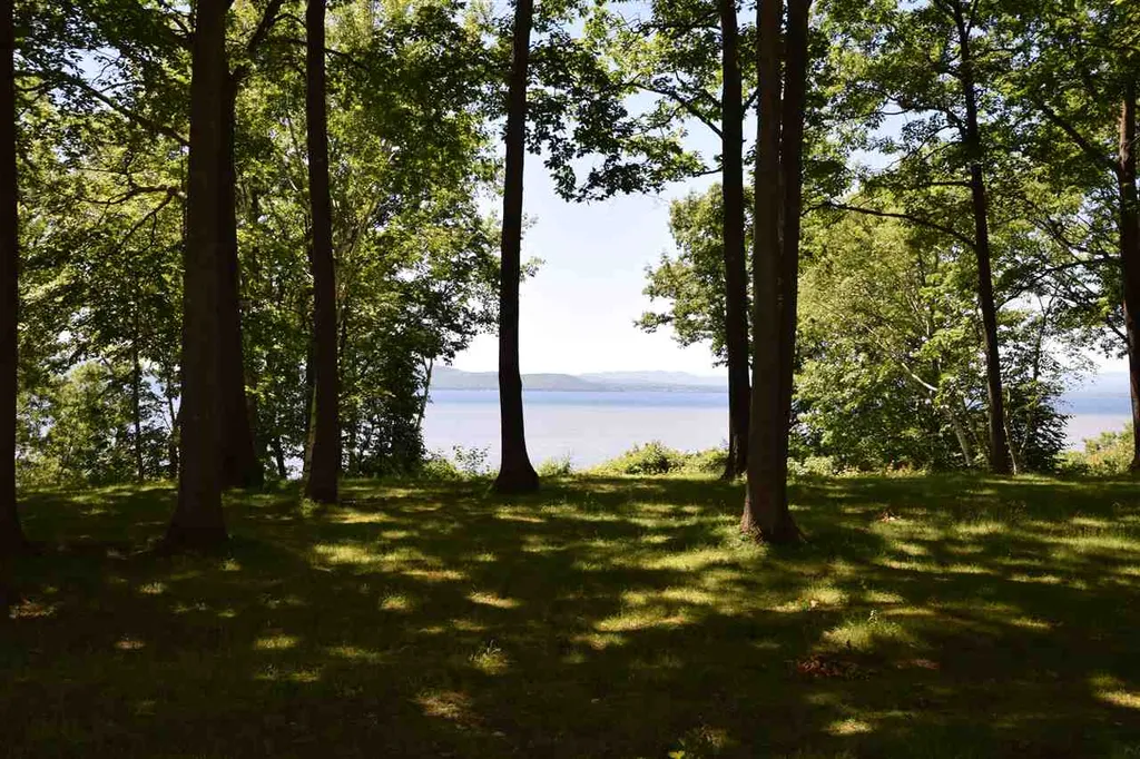 71 Northshore Drive Burlington VT 05408