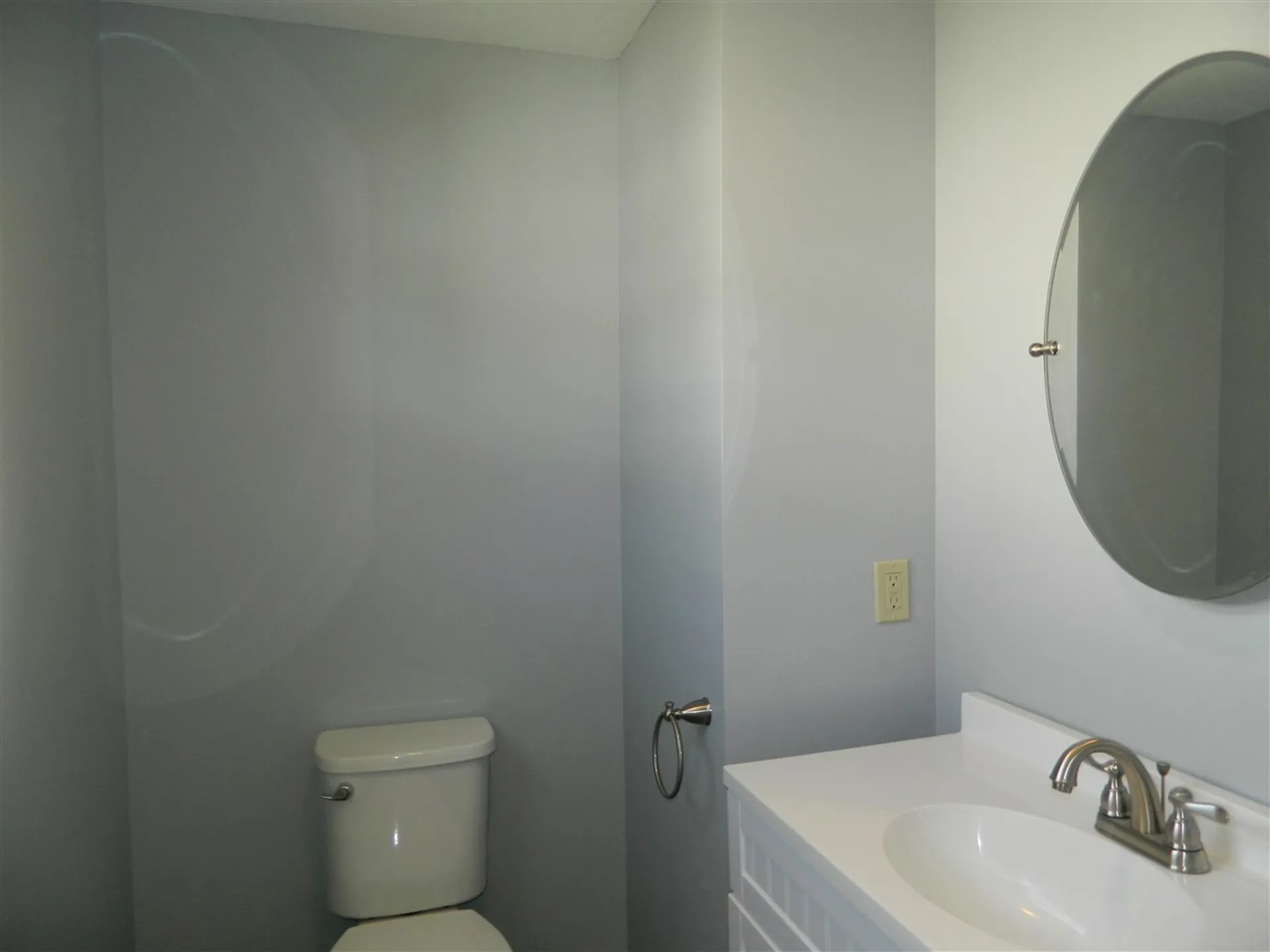 28 Prospect Street Tilton NH 03276