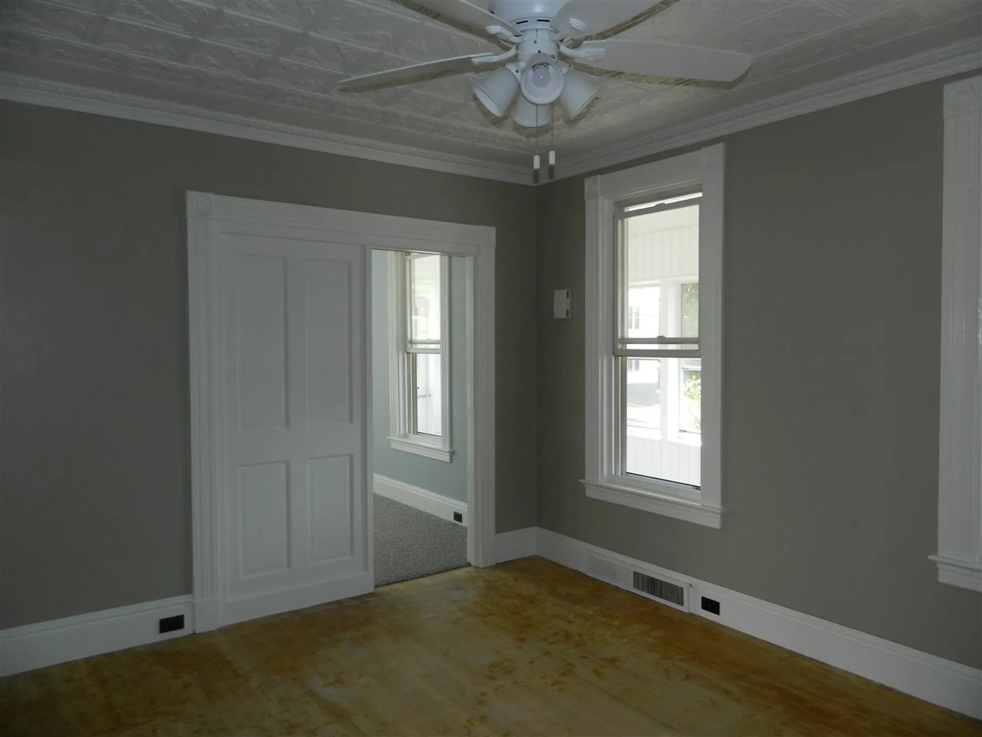 28 Prospect Street Tilton NH 03276