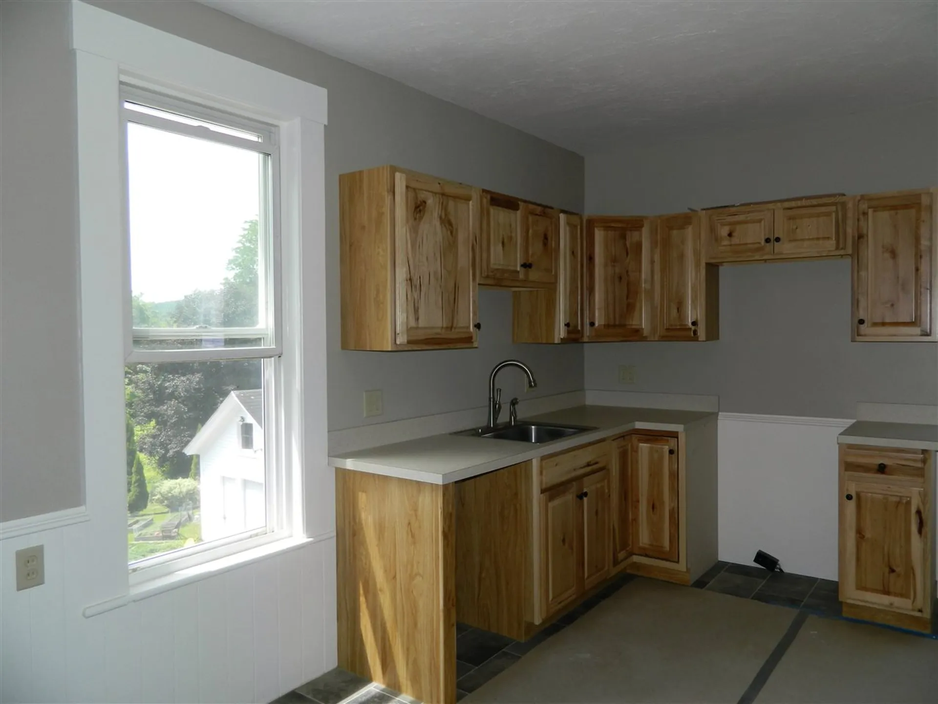 28 Prospect Street Tilton NH 03276