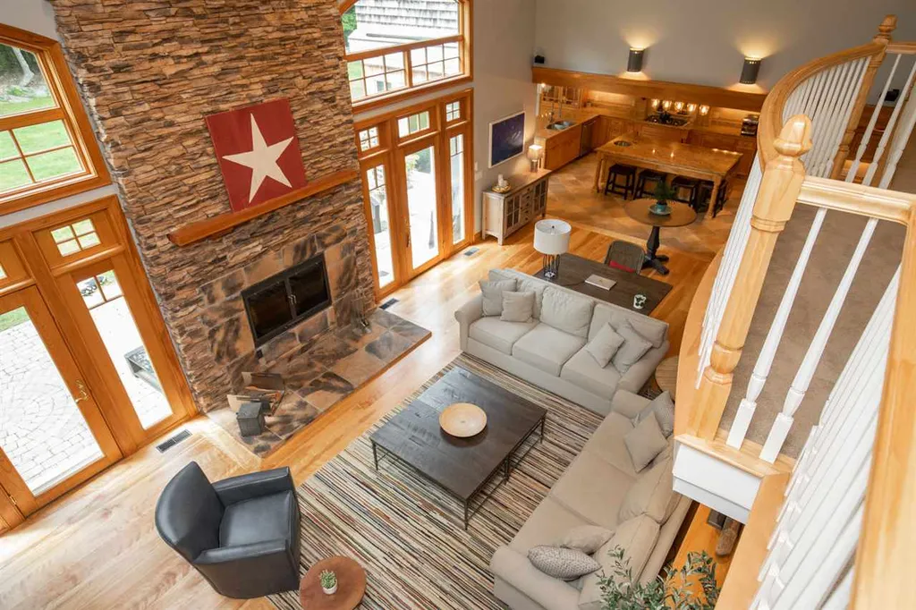 8 Conner Lane Newfields NH 03856