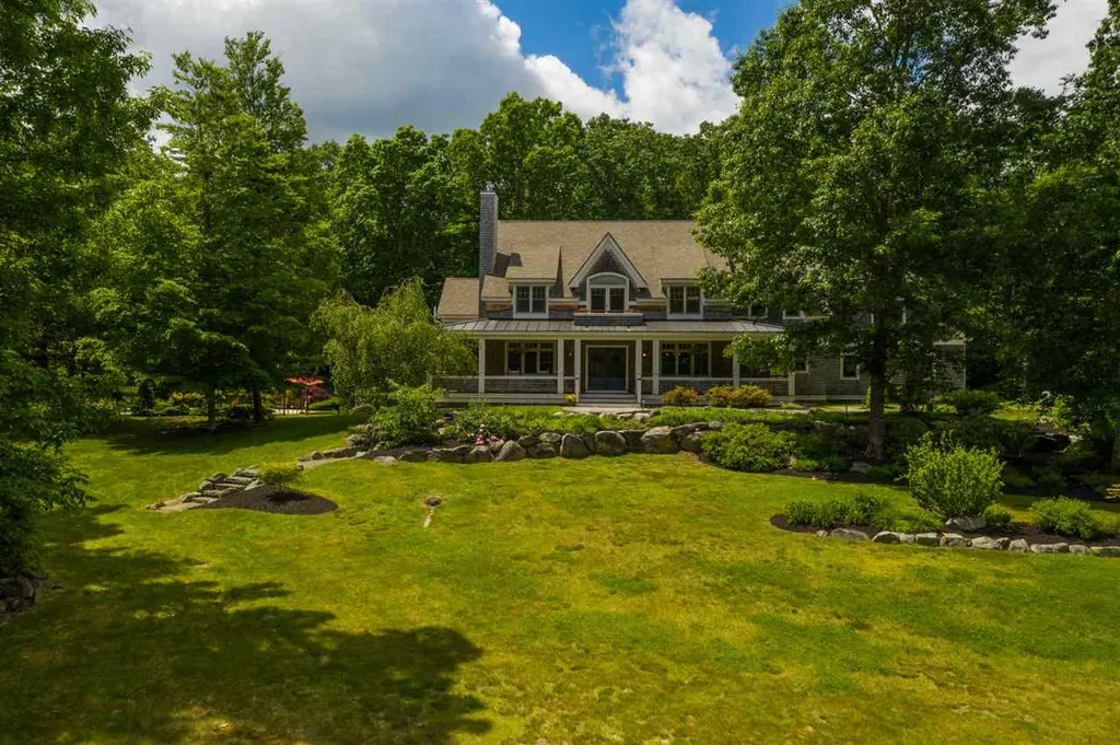 8 Conner Lane Newfields NH 03856