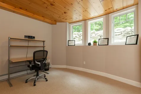 8 Conner Lane Newfields NH 03856
