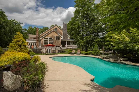 8 Conner Lane Newfields NH 03856
