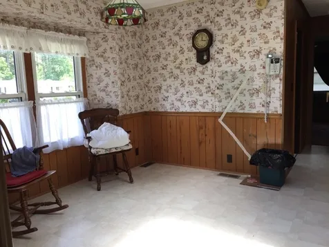 8 Village Drive Raymond NH 03077