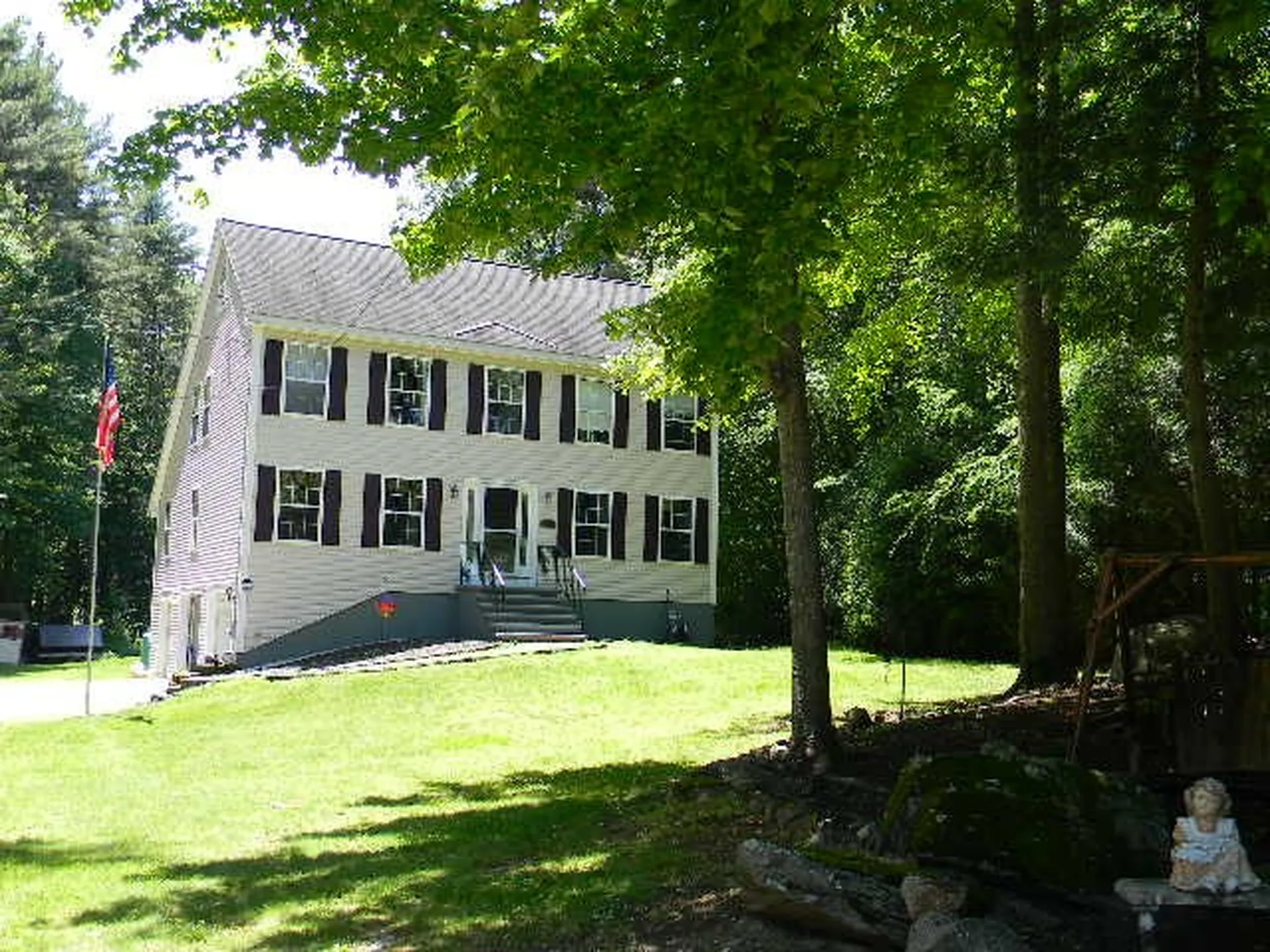 51 Peabody Drive Danville NH 03819