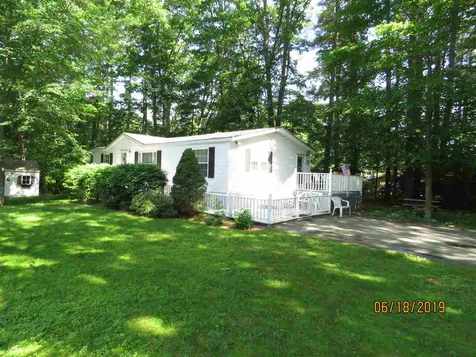 2 Nixon Street Epsom NH 03234