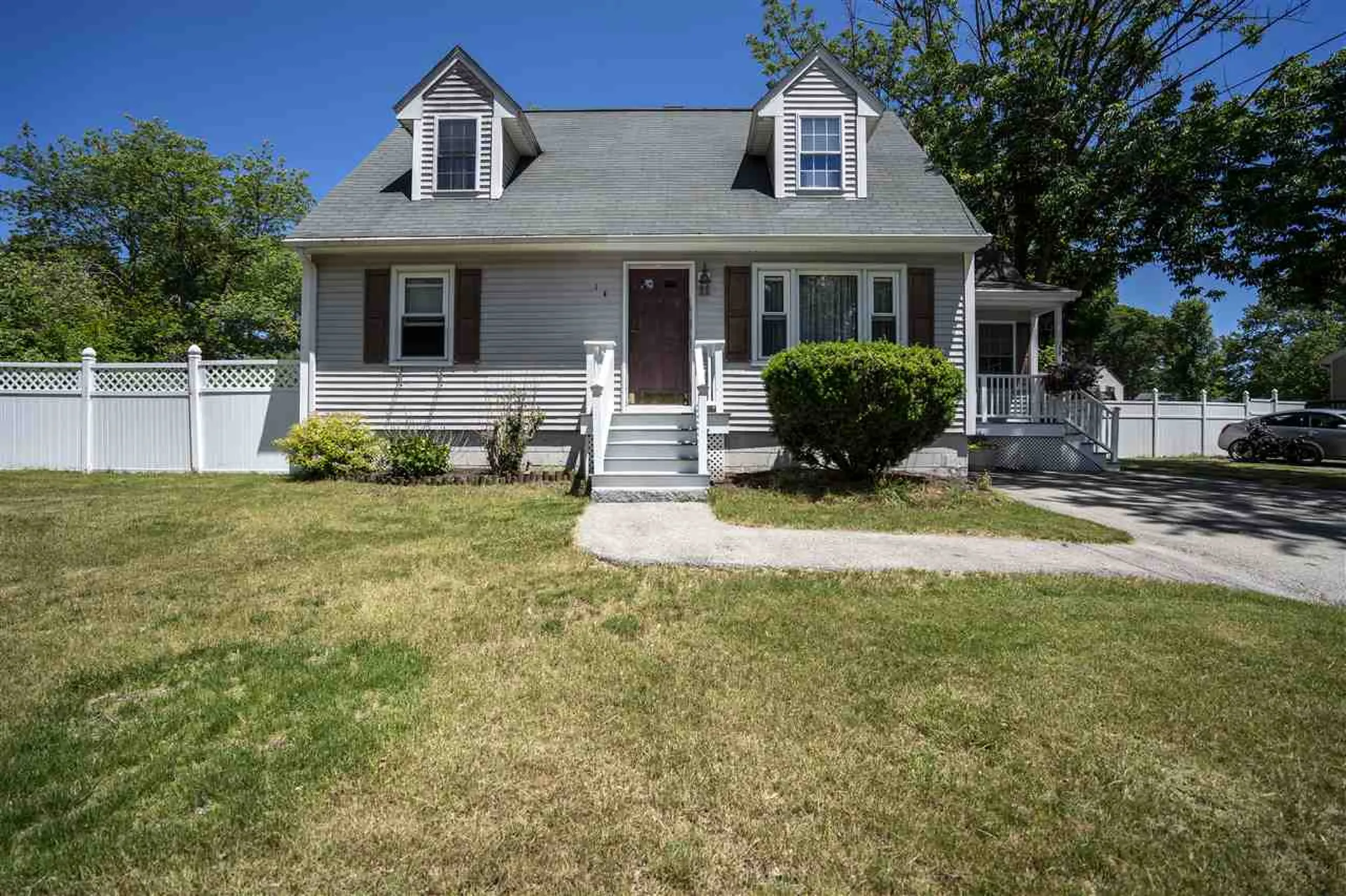 14 Linwood Avenue Salem NH 03079