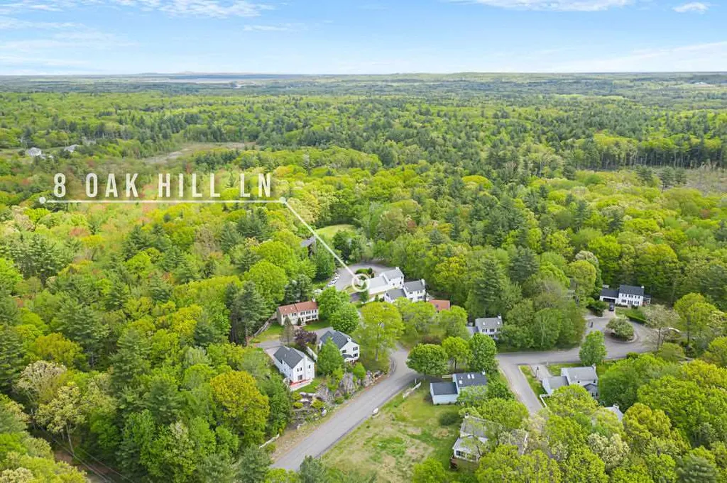 8 Oak Hill Lane Exeter NH 03833