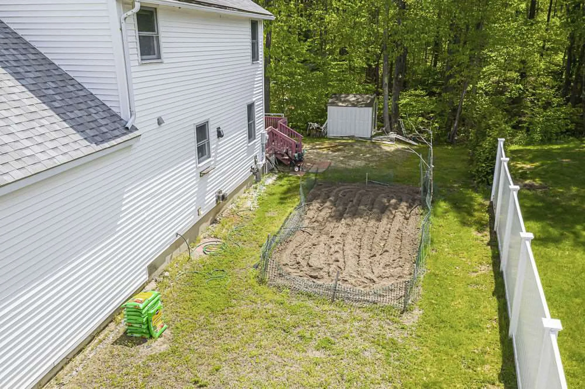 8 Oak Hill Lane Exeter NH 03833