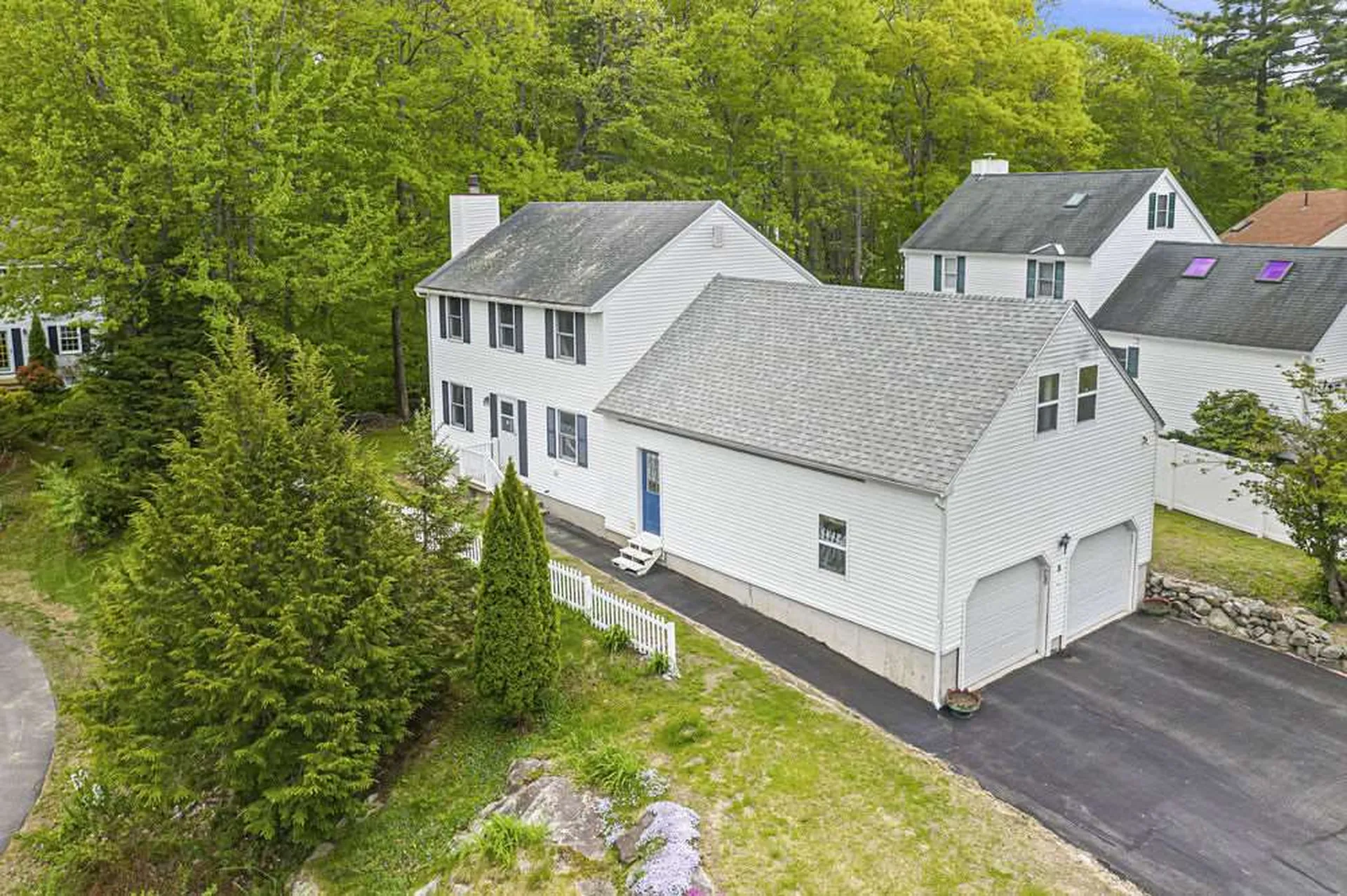 8 Oak Hill Lane Exeter NH 03833