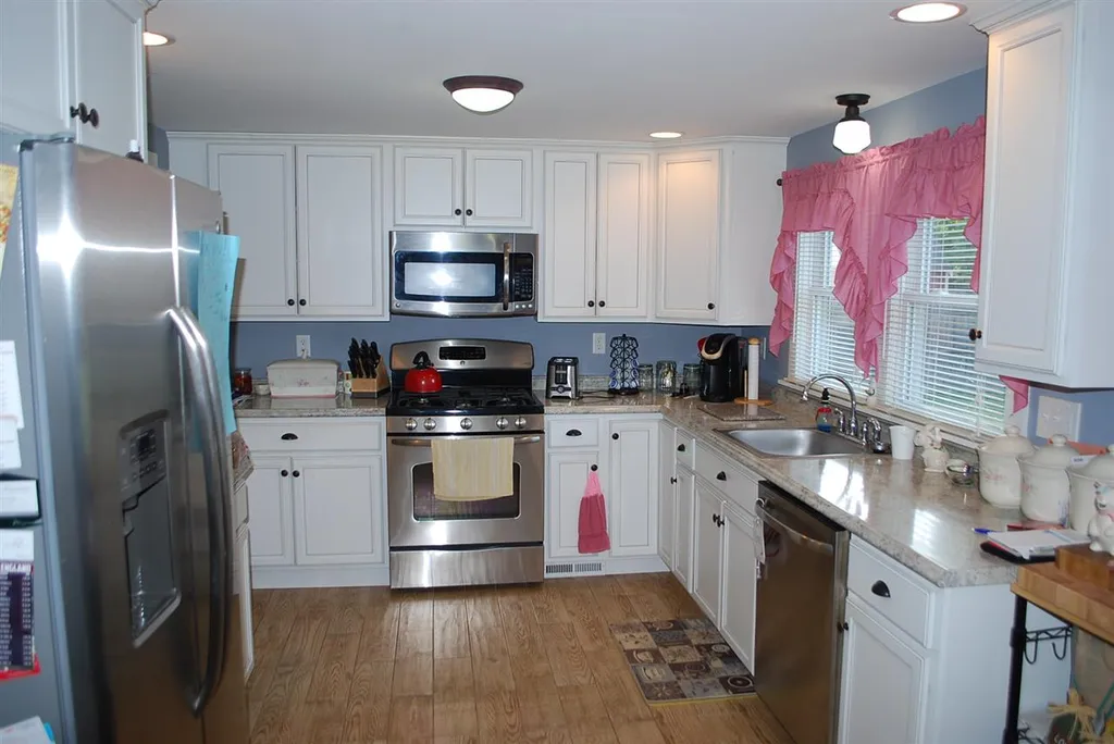 3 Hale Street Rochester NH 03867