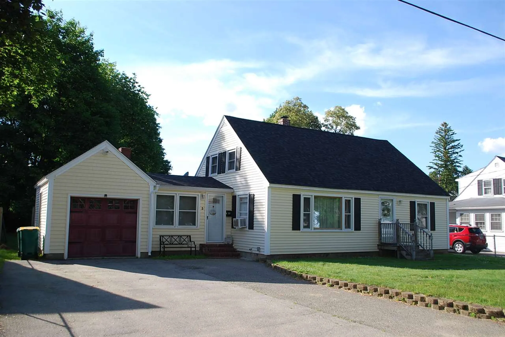 3 Hale Street Rochester NH 03867