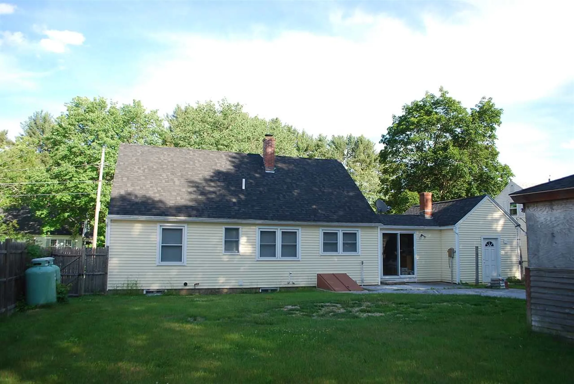 3 Hale Street Rochester NH 03867