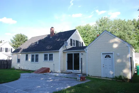 3 Hale Street Rochester NH 03867