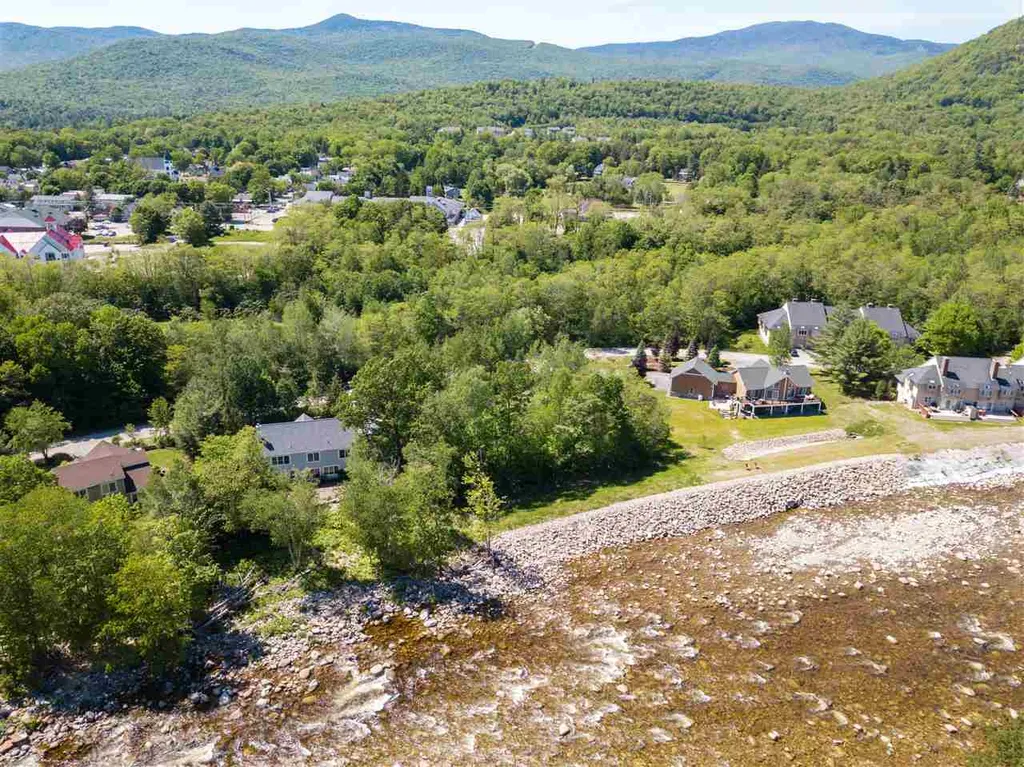 4 Bunker Lane Lincoln NH 03251
