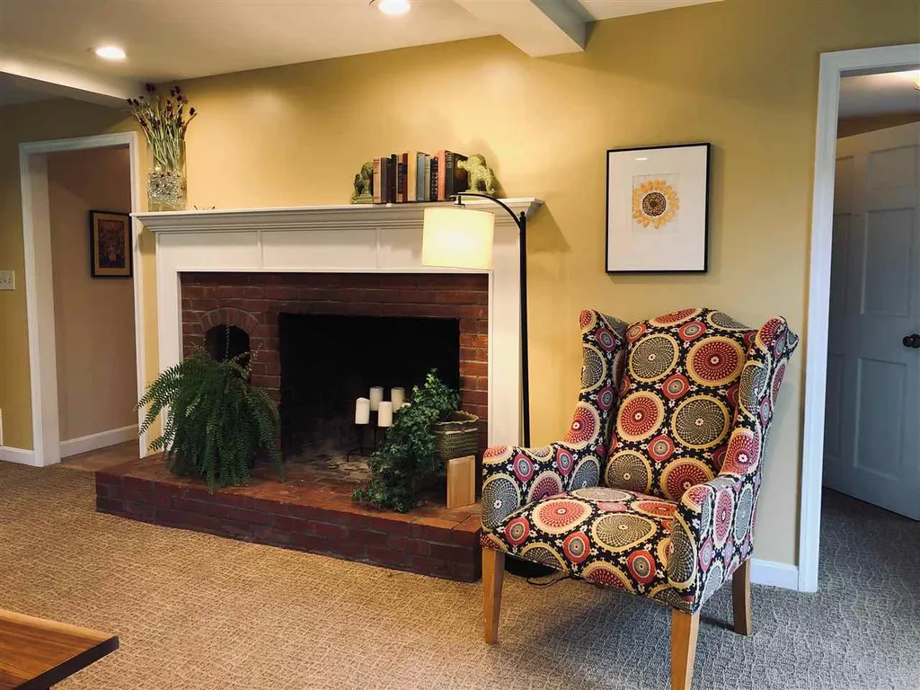 11 Benton Road Keene NH 03431