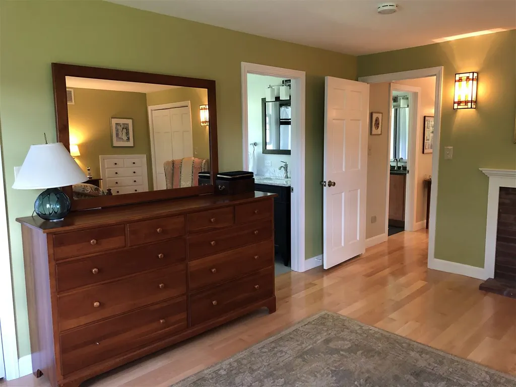 11 Benton Road Keene NH 03431
