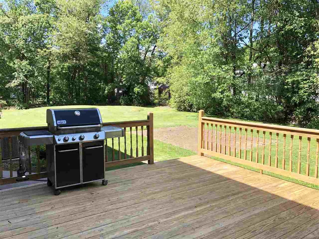 11 Benton Road Keene NH 03431