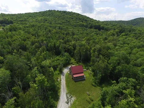 216 Martin's Pond Lane Peacham VT 05862