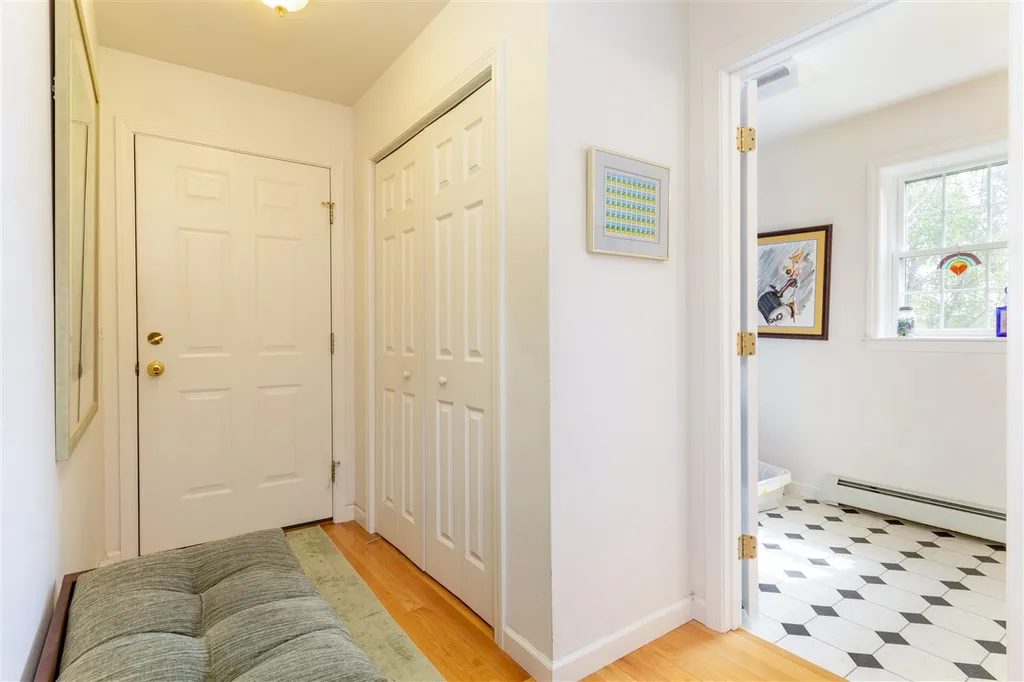 19 Rockland Street Burlington VT 05408