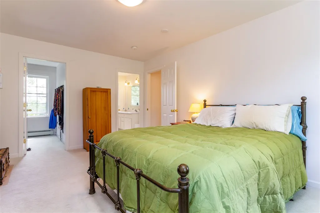 19 Rockland Street Burlington VT 05408