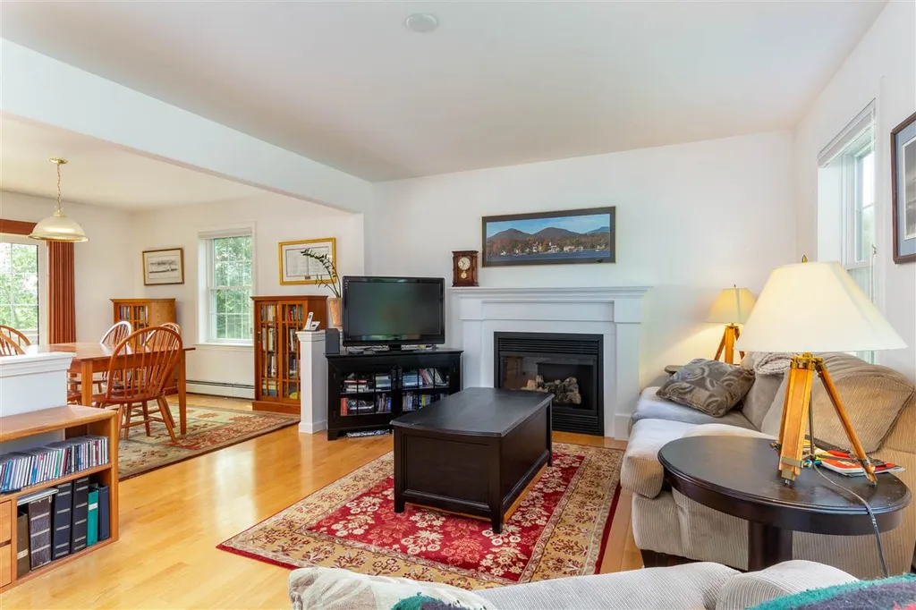 19 Rockland Street Burlington VT 05408