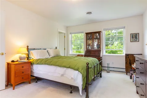 19 Rockland Street Burlington VT 05408