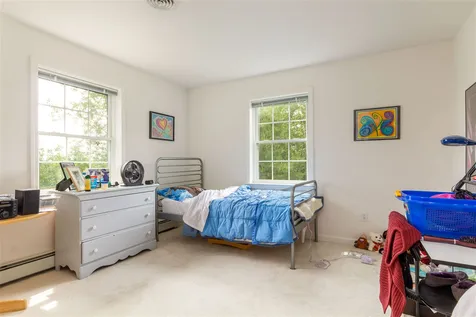 19 Rockland Street Burlington VT 05408
