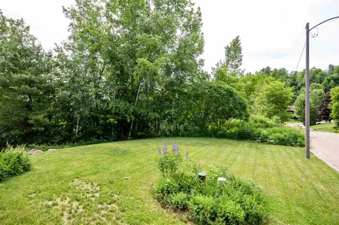 19 Rockland Street Burlington VT 05408