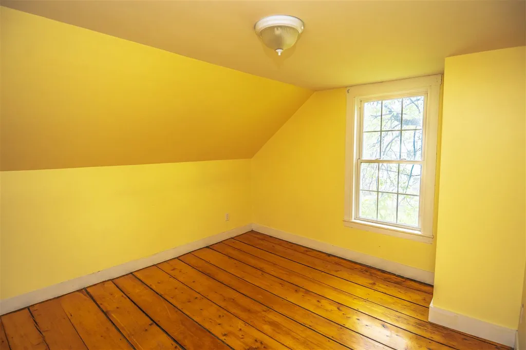 79 Pleasant Street Northfield VT 05663
