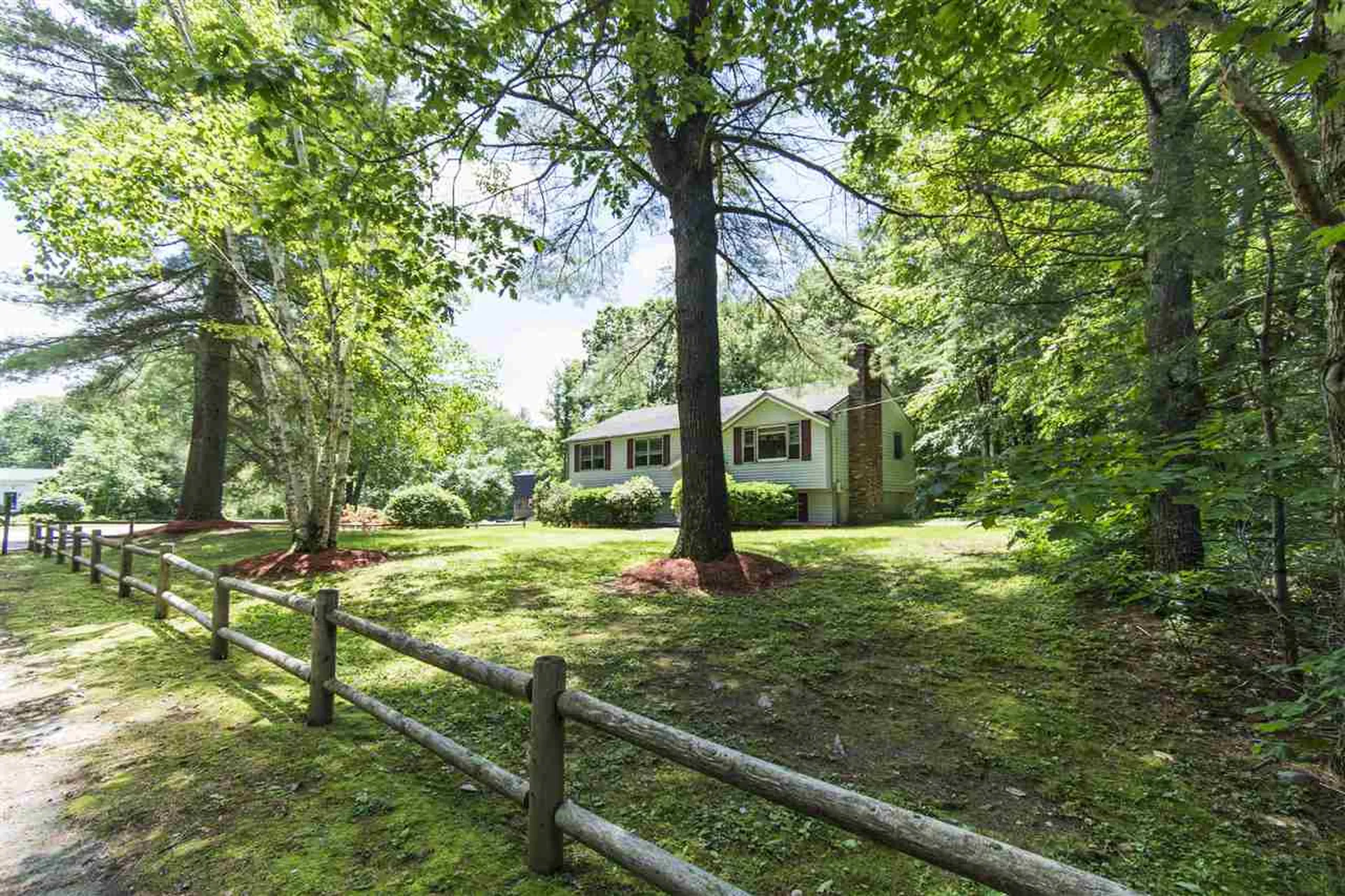 7 Kerry Drive Newton NH 03858