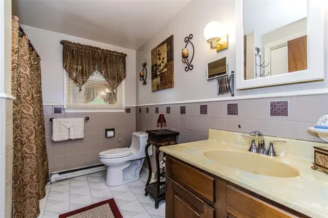 7 Kerry Drive Newton NH 03858