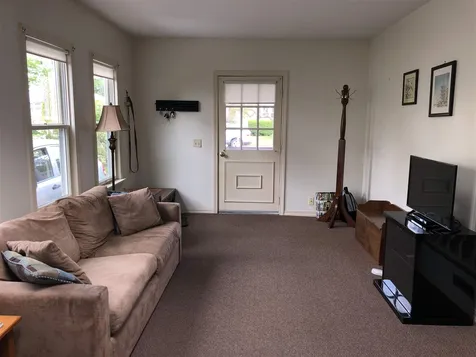 33 Pennington Drive Burlington VT 05408