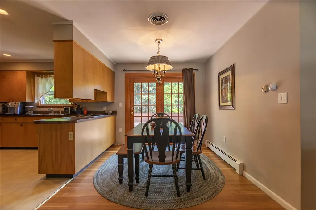 83 Sheffield Road Road Portsmouth NH 03801