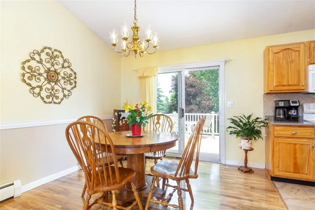 223 Stokes Lane Shelburne VT 05482