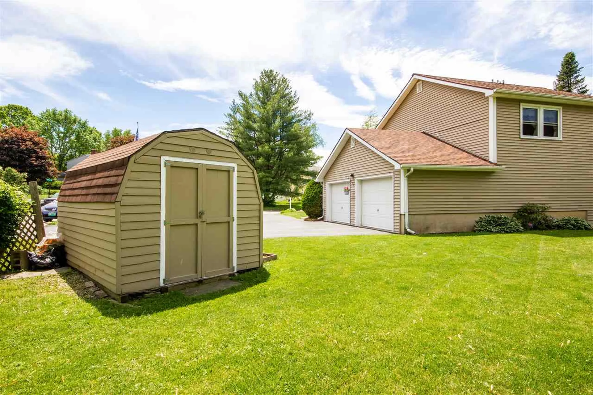 223 Stokes Lane Shelburne VT 05482