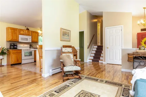 223 Stokes Lane Shelburne VT 05482