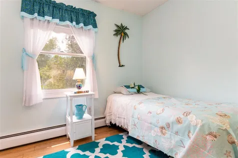 223 Stokes Lane Shelburne VT 05482