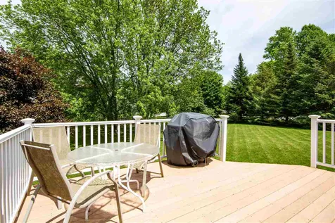223 Stokes Lane Shelburne VT 05482