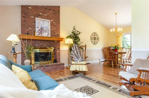 223 Stokes Lane Shelburne VT 05482