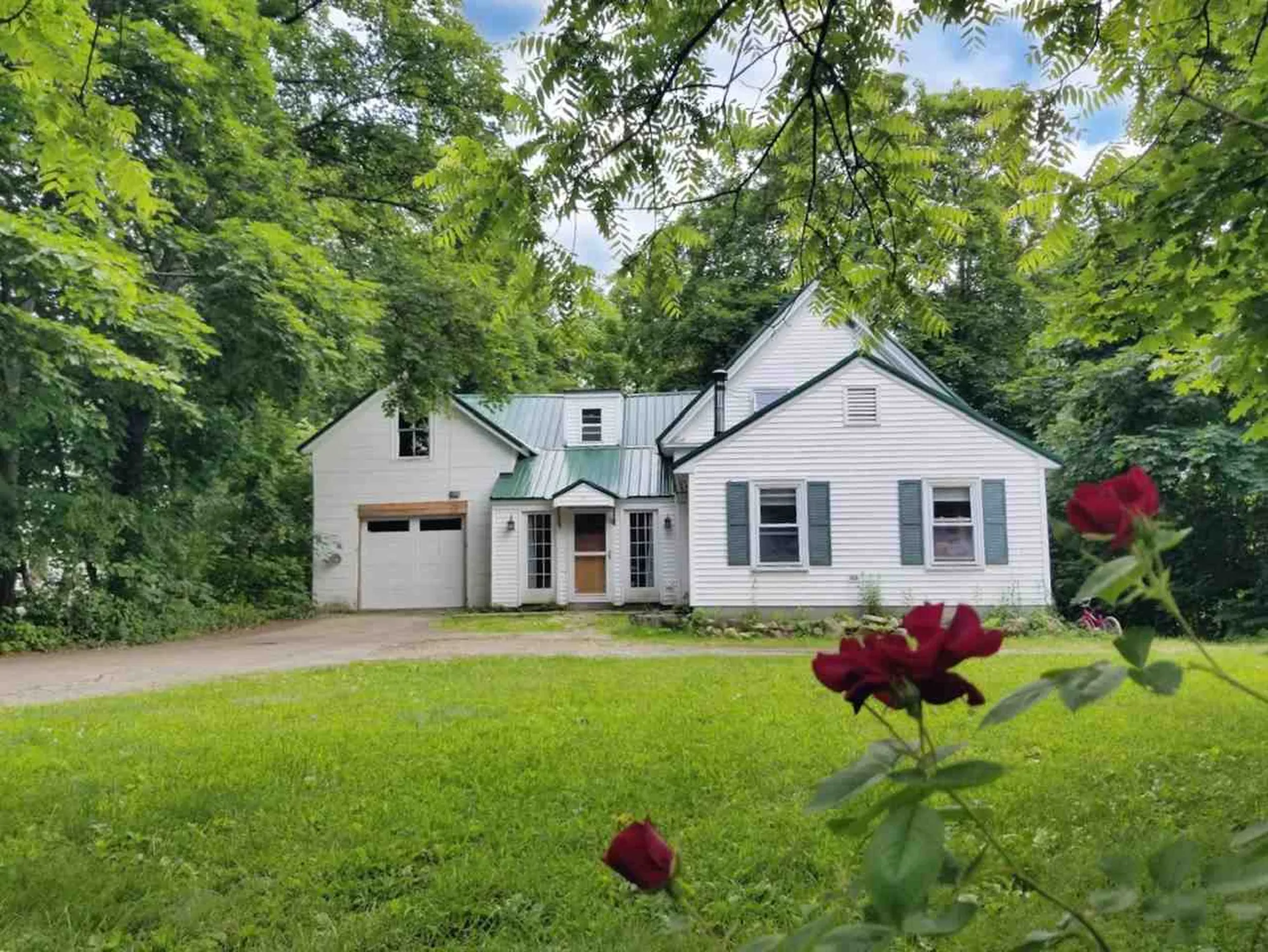 111 Souhegan Street Milford NH 03055