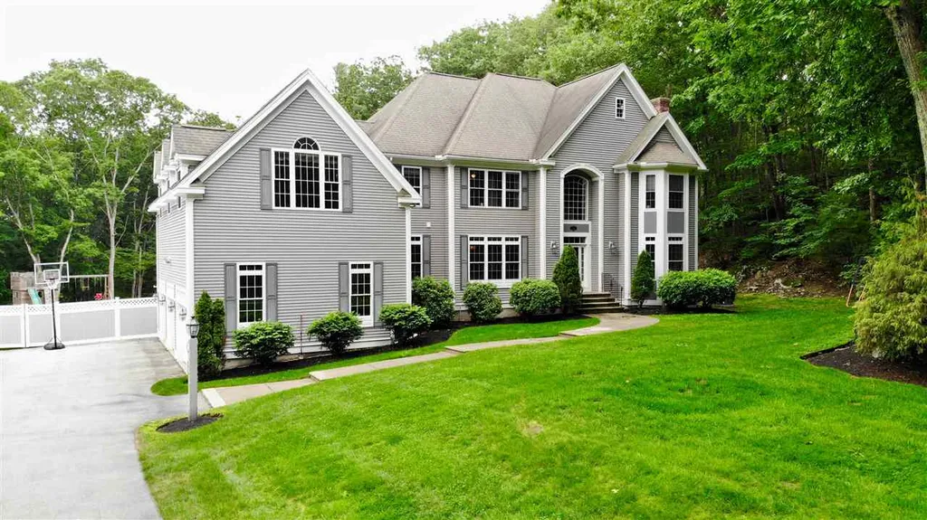 28 Partridge Road Windham NH 03087