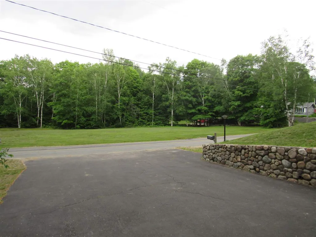 133 North Road Shelburne NH 03581