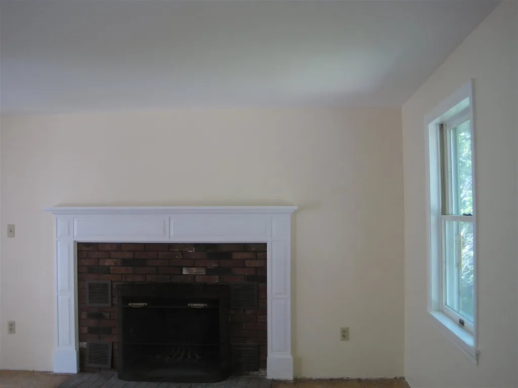 144 Wednesday Hill Road Lee NH 03861