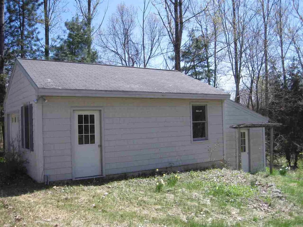 144 Wednesday Hill Road Lee NH 03861