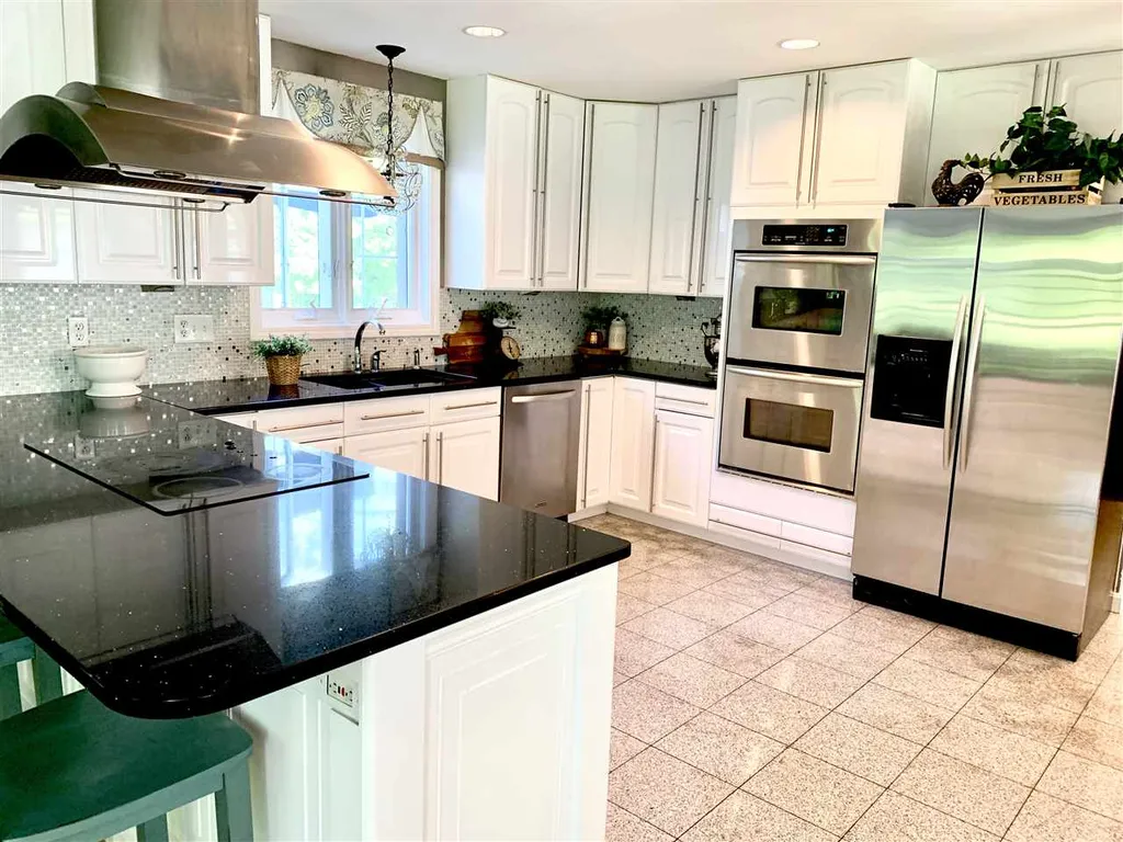 3 Broad Cove Drive Concord NH 03303