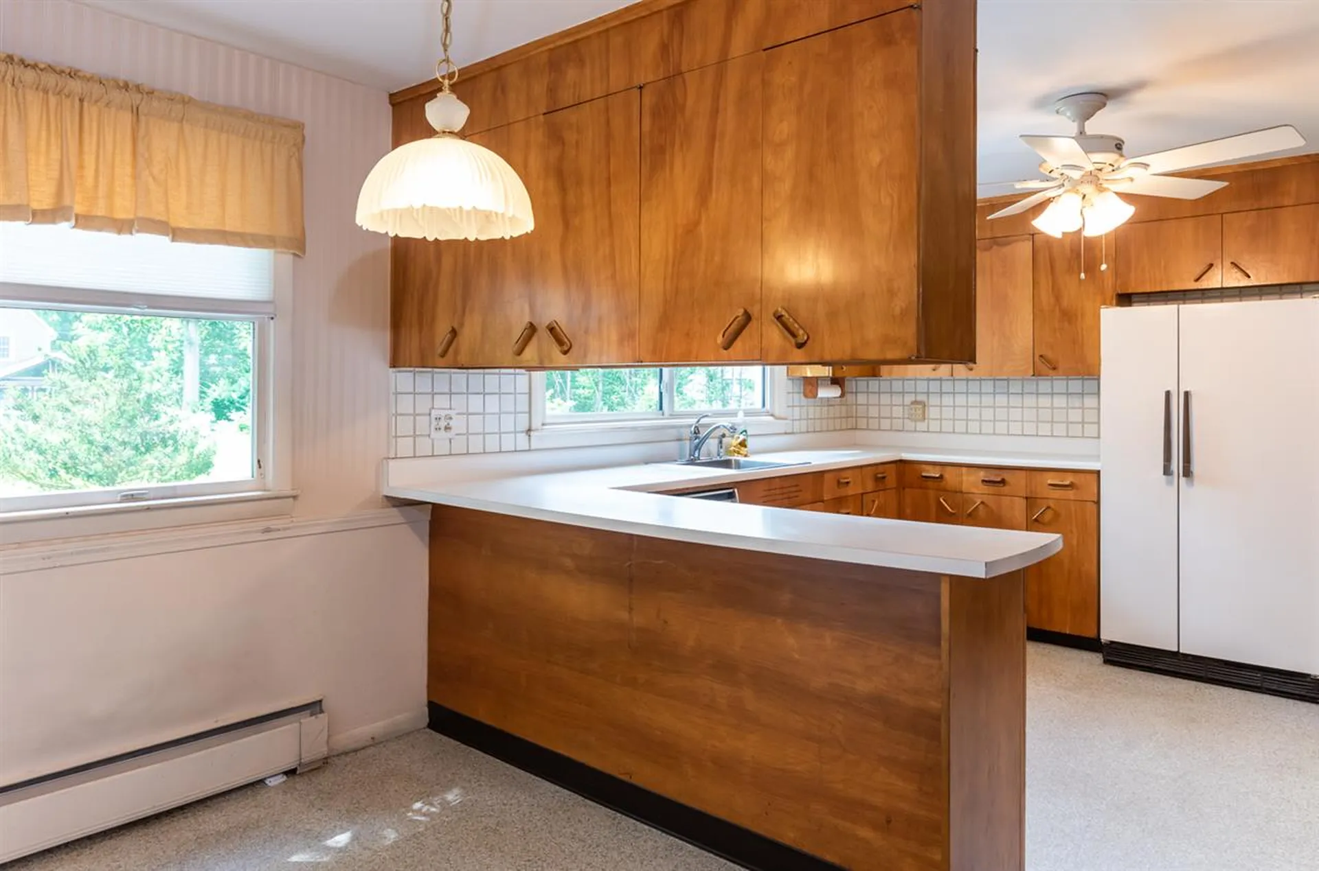 43 Farmington Road Nashua NH 03060