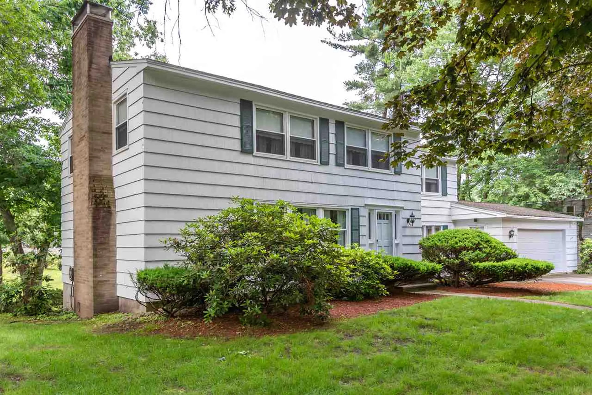 43 Farmington Road Nashua NH 03060