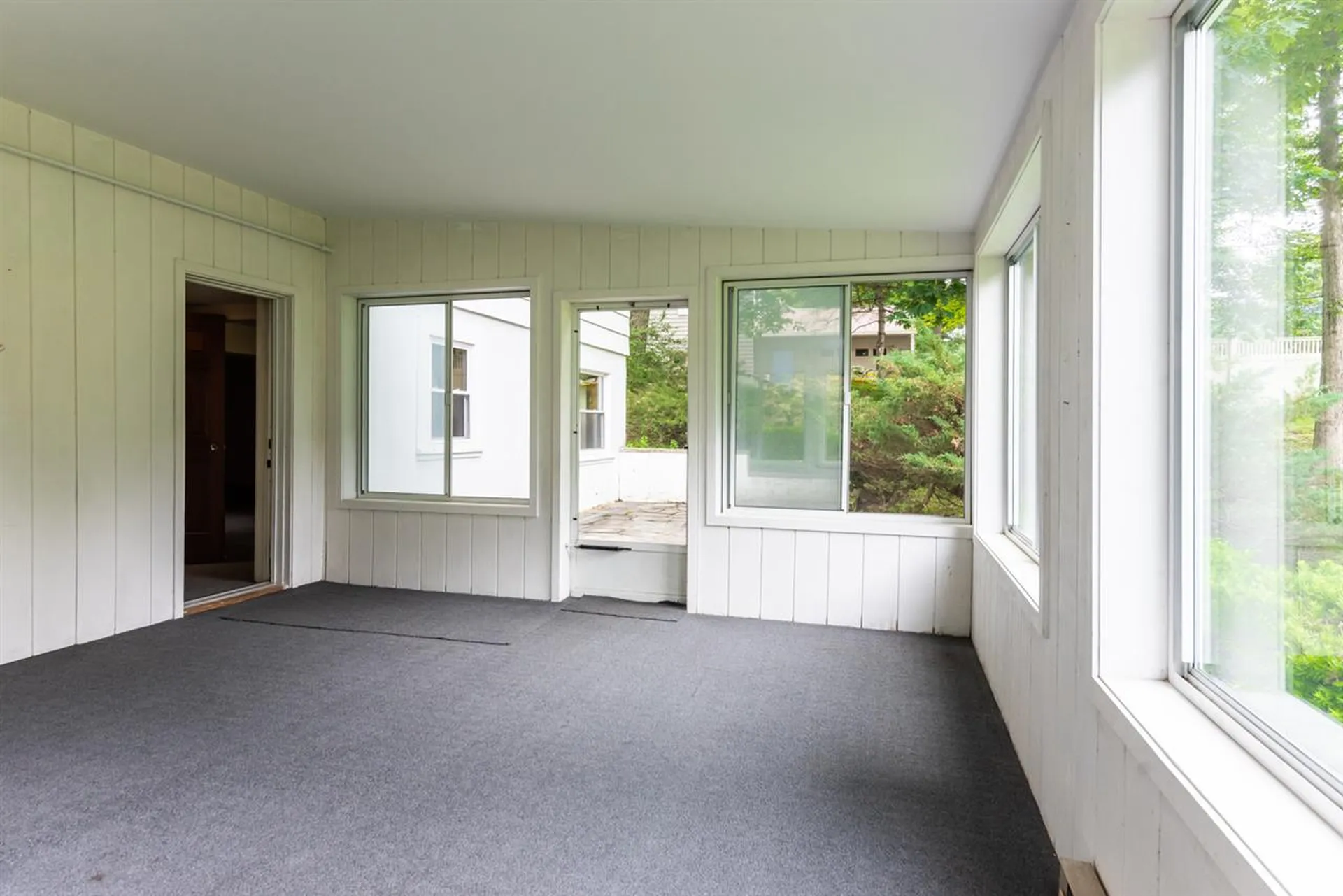 43 Farmington Road Nashua NH 03060